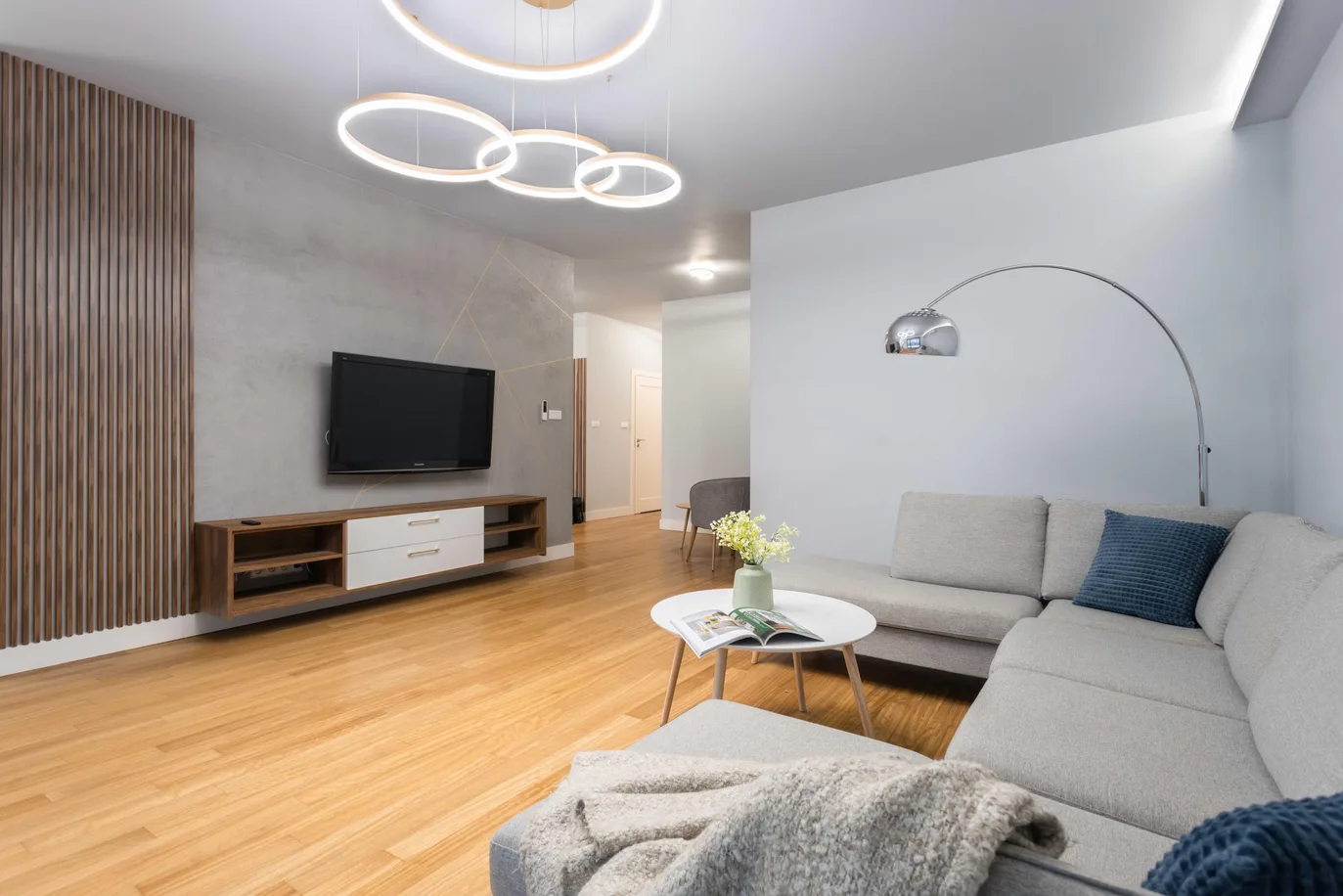 Exceptional 4-Room Apartment | Grzybowska 4