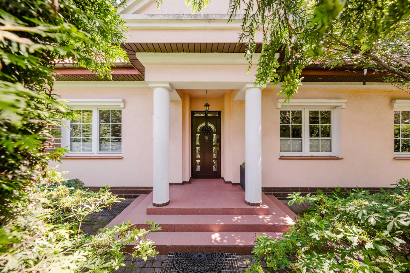 House with Investment Potential in Konstancin