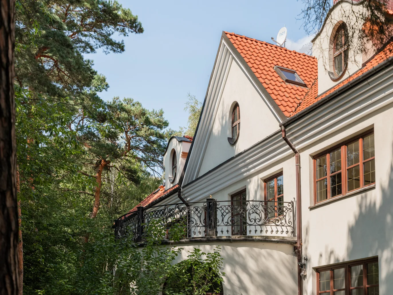 Exceptional Residence in Lesznowola/Magdalena