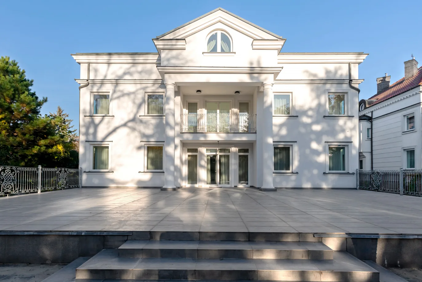 Exclusive residence in Niski Wilanów