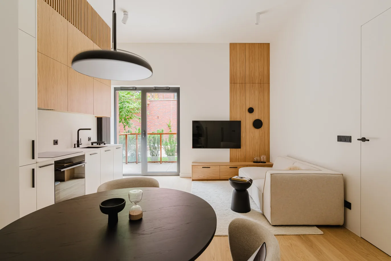 NEW APT, 3.5 M CEILINGS | WARZELNIA BY BOHEMA