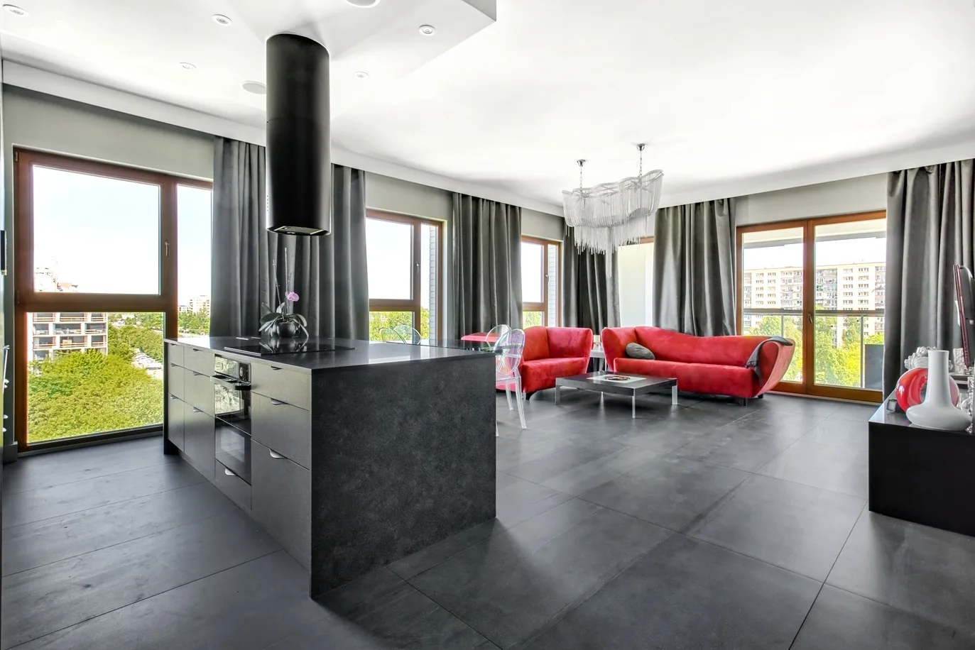 A modern, bright 89 m² apartment