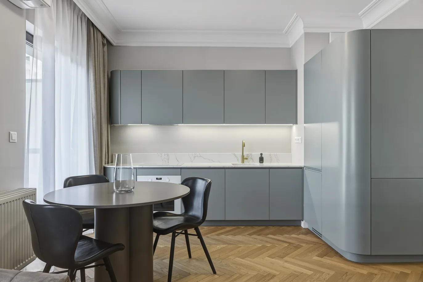Luxurious apartment for rent, Art Deco Mokotów