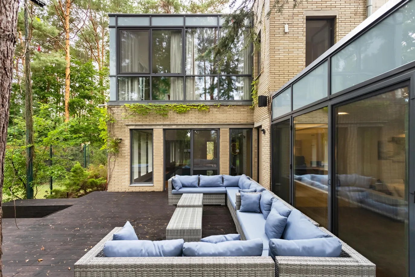 Luxury residence in Konstancin