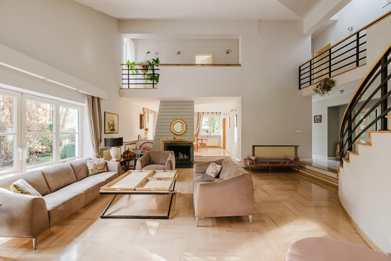 Modernist residence | 450 m²