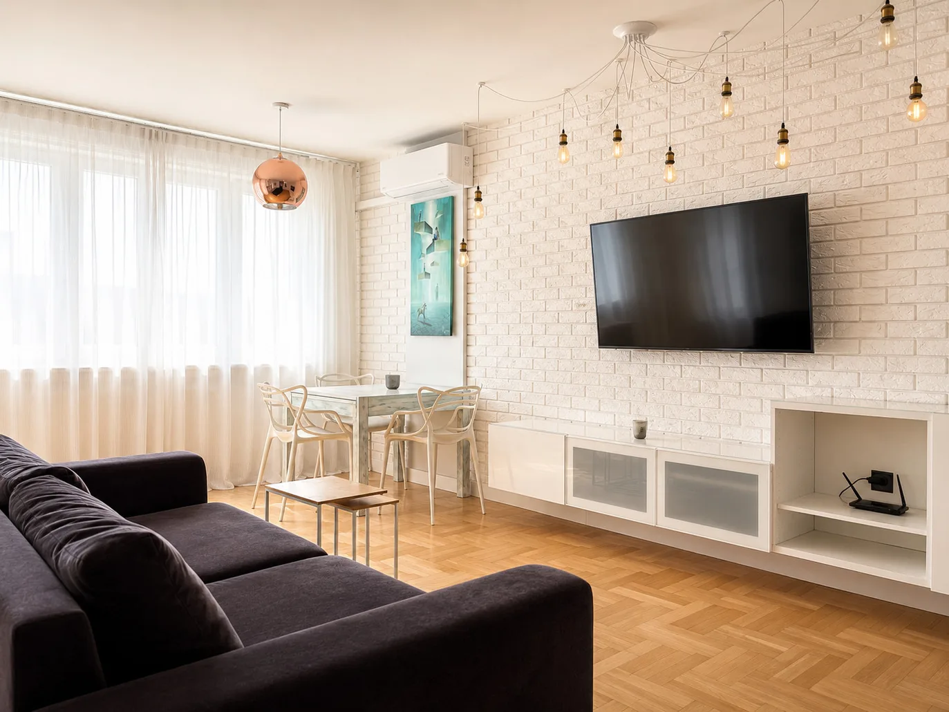 A cozy apartment in close Wola