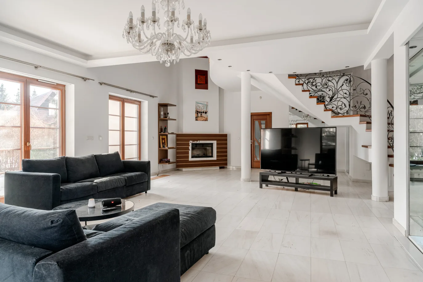 Spacious semi-detached house right next to Vogel S