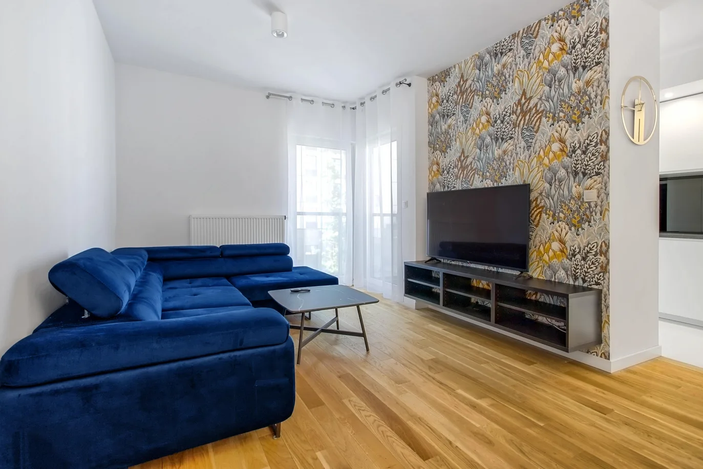 A new, three-room apartment in Sadyba