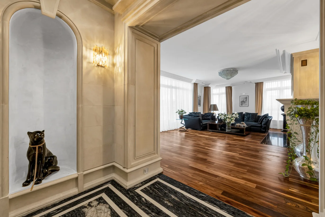 A luxurious apartment, Miasteczko Wilanów
