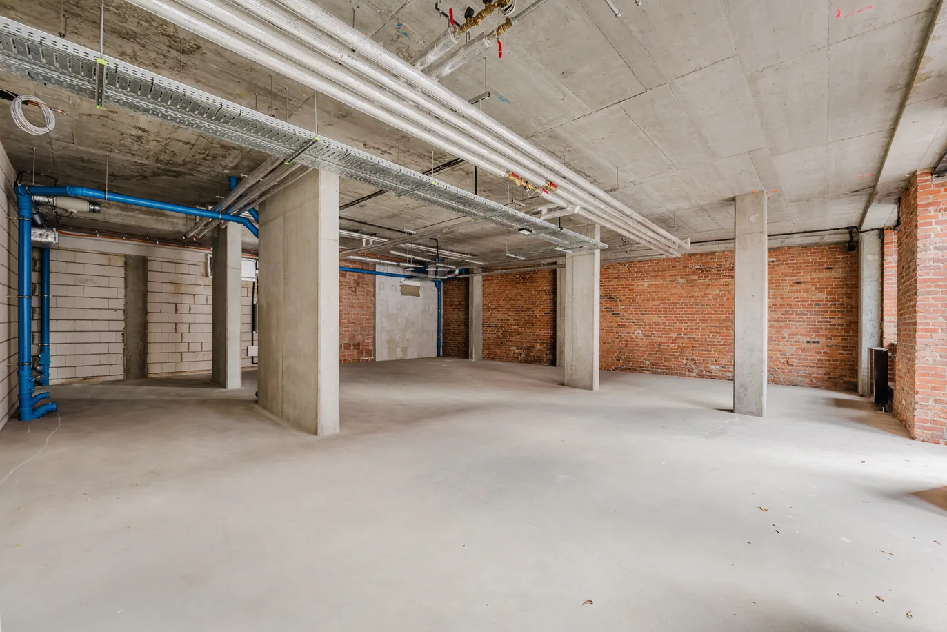 Commercial Unit for Rent | Bohema - Szwedzka 28