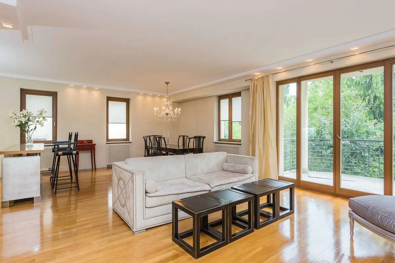 A special apartment in prestigious part of Mokotów