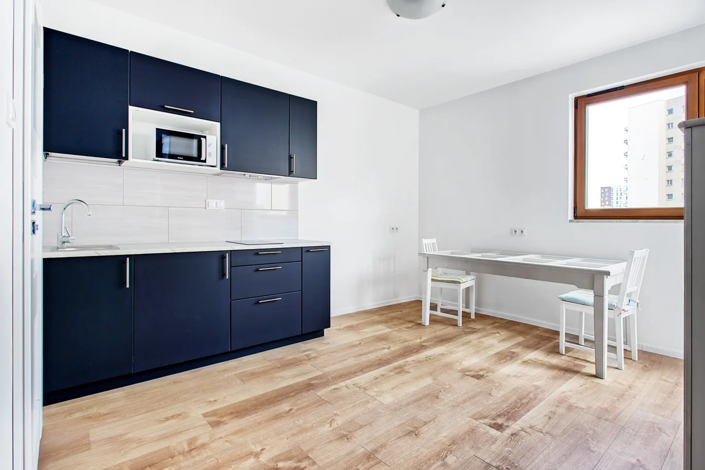 3 independent studio in one apartment