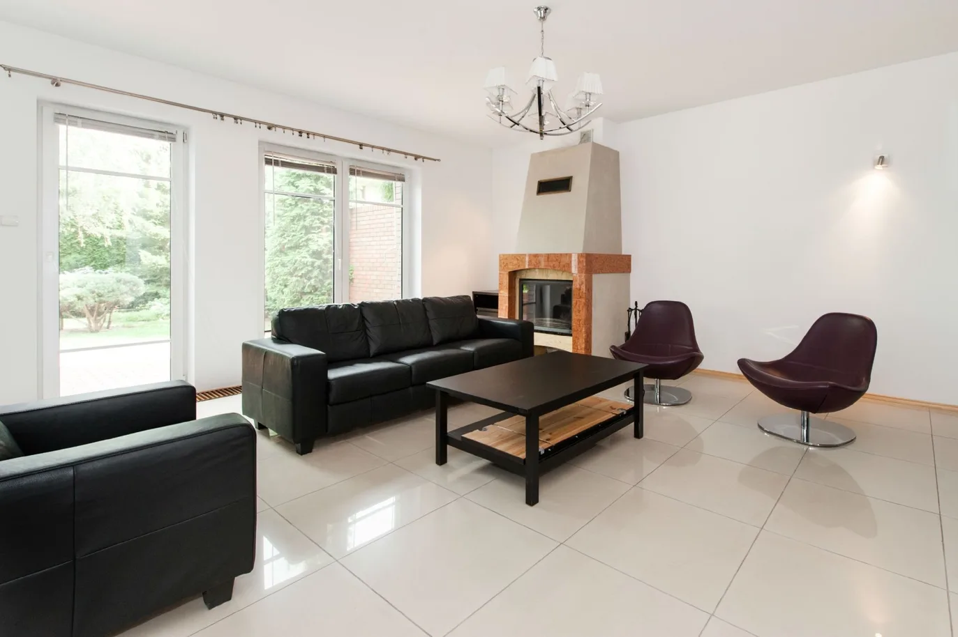 Spacious house in the Konstancja Compound