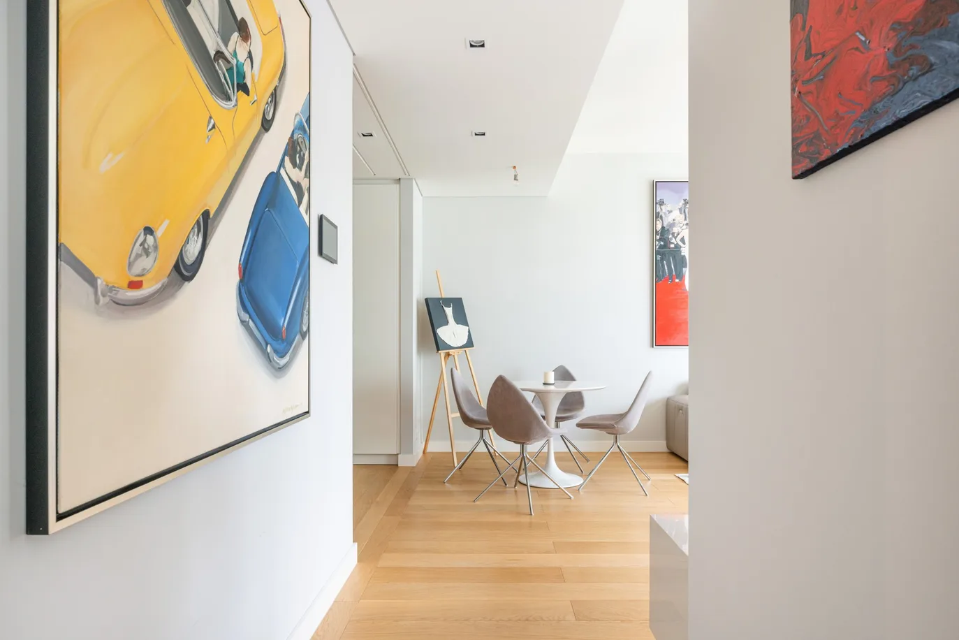 Modern apartment at Złota 44