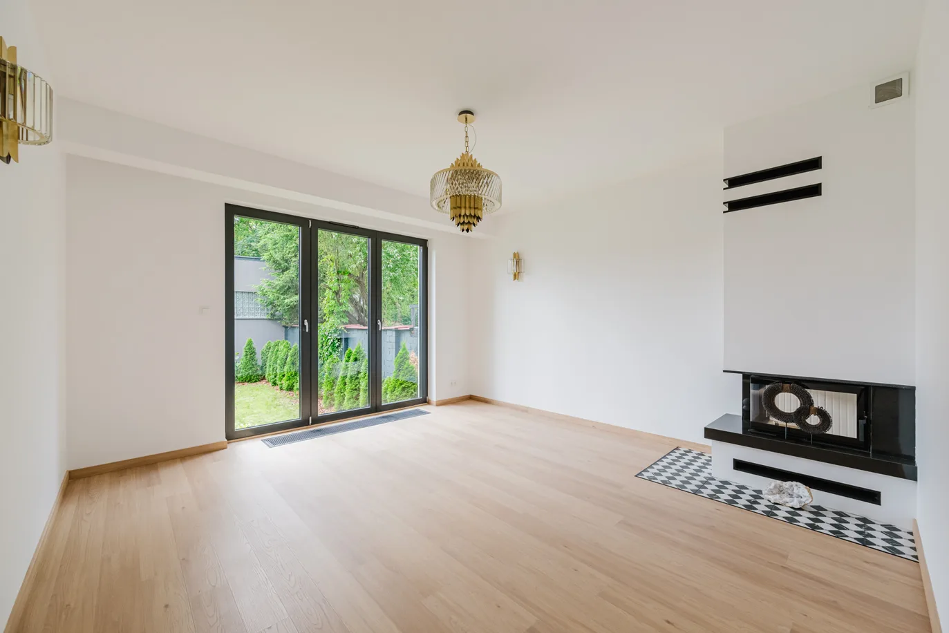 Brand-New House with Private Garden | Sadyba