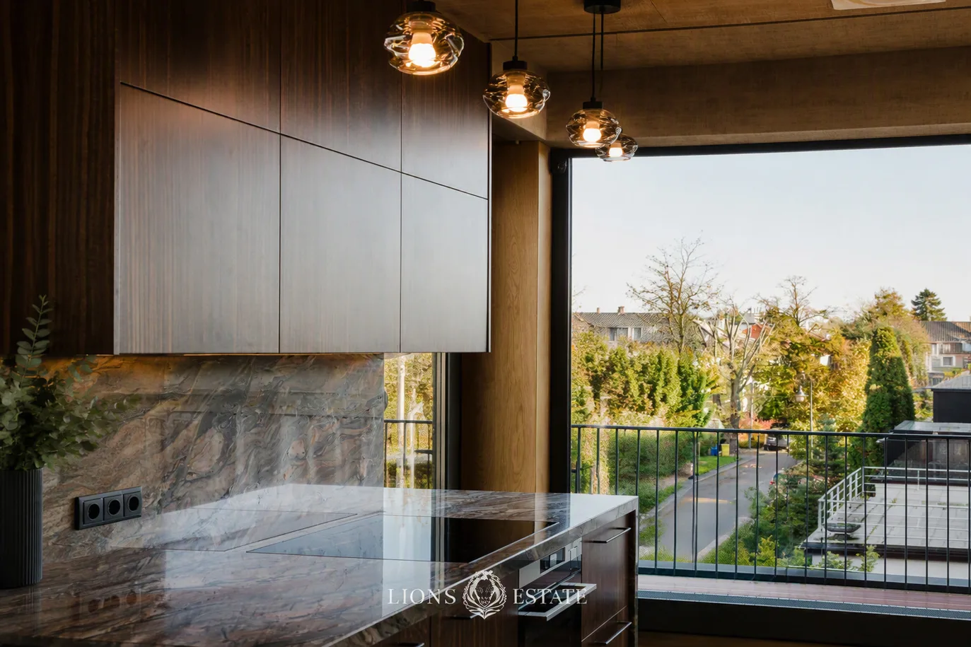 Unique Penthouse