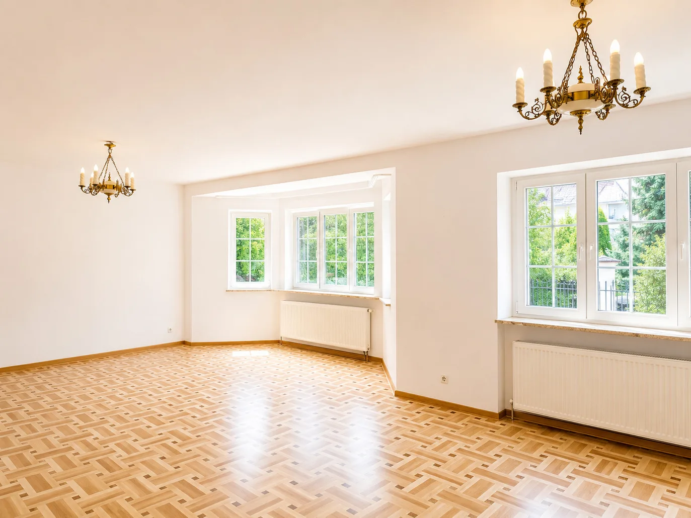 Renovated House - Wilanów - 6 Bedrooms