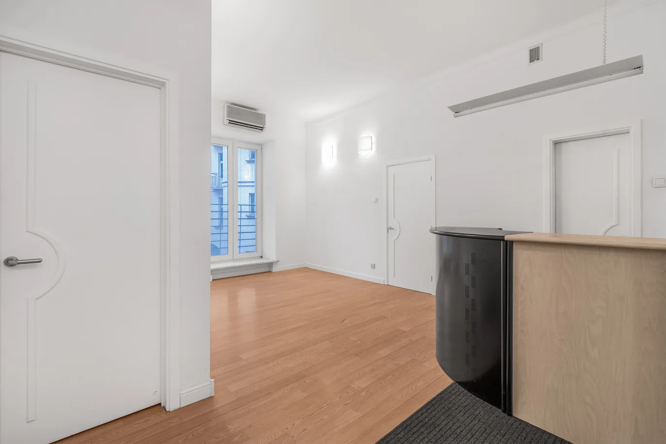 Commercial premises in the center of Warsaw